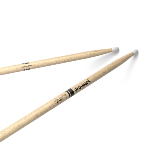 [PW747N] ProMark Classic Attack 747 Shira Kashi Oak Drumstick, Oval Nylon Tip