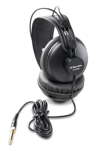 [170.910] Casque HP three close